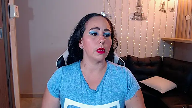 Snapshot of ashleylove_prg chatting on September 23, 3:31 am ashleylove prg online show from September 23, 3:31 am