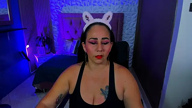 Snapshot of ashleylove_prg chatting on October 8, 5:05 am ashleylove prg online show from October 8, 5:05 am