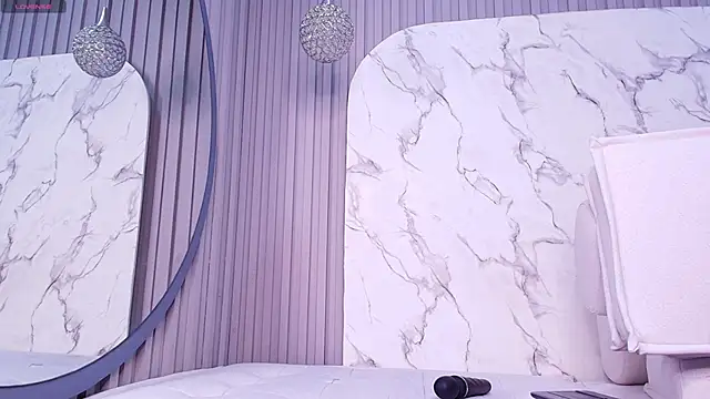 Snapshot of Franchesca_De_Luca chatting on February 2, 6:26 am Franchesca De Luca online show from February 2, 6:26 am