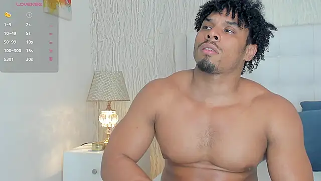 Snapshot of Jacub_Micke1 chatting on November 15, 4:32 am Jacub Micke1 online show from November 15, 4:32 am