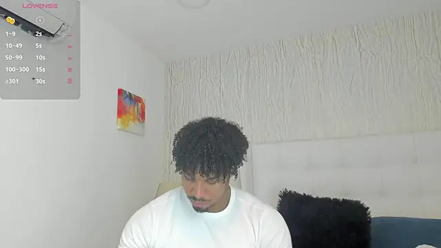 Snapshot of Jacub_Micke1 chatting on November 15, 10:15 pm Jacub Micke1 online show from November 15, 10:15 pm