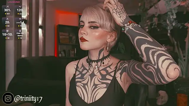 Snapshot of Trinity___s chatting on September 12, 2:44 am Trinity s online show from September 12, 2:44 am