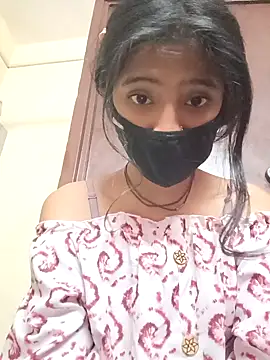 Snapshot of BabySlimmy10 chatting on December 22, 6:59 pm BabySlimmy10 online show from December 22, 6:59 pm