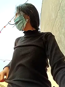 Snapshot of BabySlimmy10 chatting on January 9, 4:52 am BabySlimmy10 online show from January 9, 4:52 am