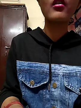 Snapshot of BabySlimmy10 chatting on February 19, 11:14 pm BabySlimmy10 online show from February 19, 11:14 pm