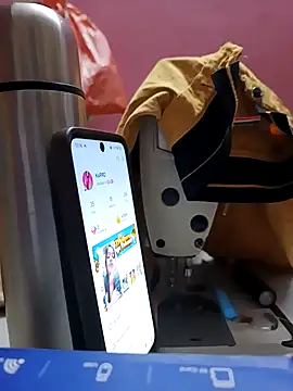 Snapshot of BabySlimmy10 chatting on March 18, 8:37 pm BabySlimmy10 online show from March 18, 8:37 pm