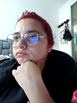 CURVY-HORNY online show from December 14, 7:07 pm