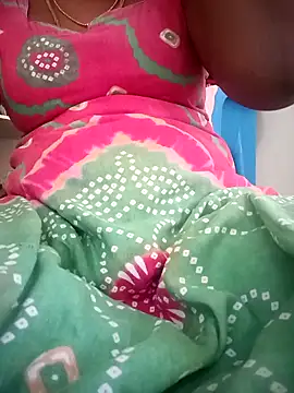 Cute-chinny online show from January 28, 8:14 am