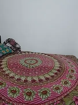 Cute-manisha online show from April 19, 3:17 am