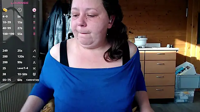 KasiaPrivat online show from February 21, 8:07 am