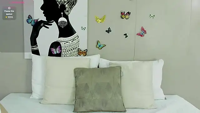 Snapshot of Adelesmithh chatting on November 18, 11:36 am Adelesmithh online show from November 18, 11:36 am