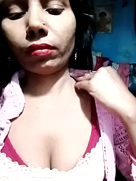 Snapshot of Kajal__Mehra chatting on March 6, 3:24 am Kajal Mehra online show from March 6, 3:24 am