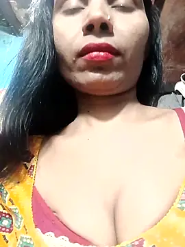 Snapshot of Kajal__Mehra chatting on March 6, 3:45 pm Kajal Mehra online show from March 6, 3:45 pm