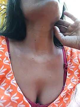 Snapshot of Kajal__Mehra chatting on March 8, 10:11 am Kajal Mehra online show from March 8, 10:11 am