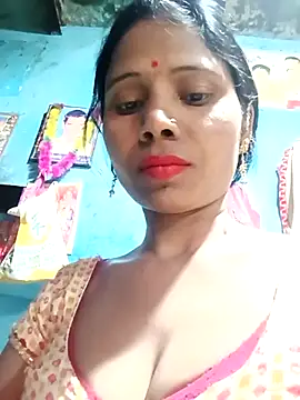 Snapshot of Kajal__Mehra chatting on March 11, 4:43 am Kajal Mehra online show from March 11, 4:43 am