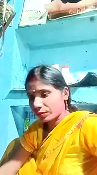 Snapshot of Kajal__Mehra chatting on March 15, 3:06 pm Kajal Mehra online show from March 15, 3:06 pm