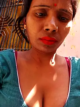 Snapshot of Kajal__Mehra chatting on March 18, 7:30 am Kajal Mehra online show from March 18, 7:30 am