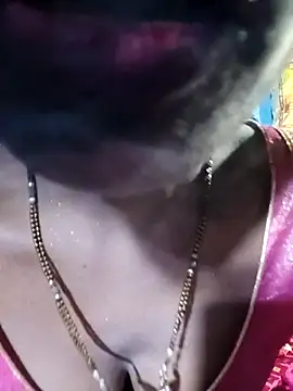 Snapshot of Kajal__Mehra chatting on September 10, 4:40 pm Kajal Mehra online show from September 10, 4:40 pm