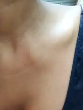 Snapshot of Kajal__Mehra chatting on October 2, 2:40 am Kajal Mehra online show from October 2, 2:40 am