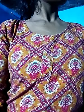 Snapshot of Kajal__Mehra chatting on October 8, 3:31 pm Kajal Mehra online show from October 8, 3:31 pm