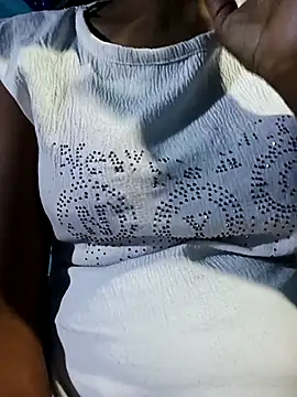 Snapshot of Kajal__Mehra chatting on November 18, 4:22 pm Kajal Mehra online show from November 18, 4:22 pm