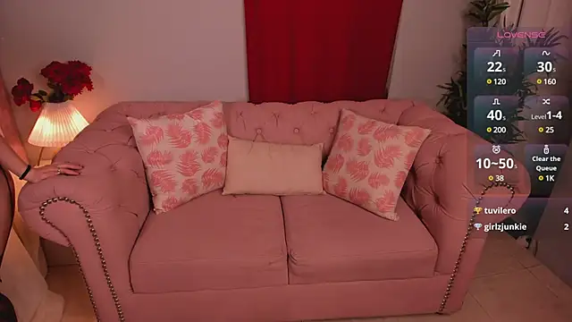 Snapshot of Lia_Sweett_ chatting on February 24, 6:26 pm Lia Sweett online show from February 24, 6:26 pm