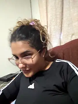 BrendaGirs online show from December 19, 3:57 am