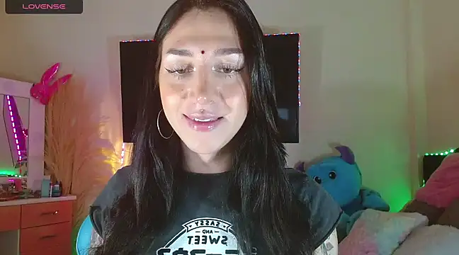 karla zambrano online show from December 6, 9:57 pm