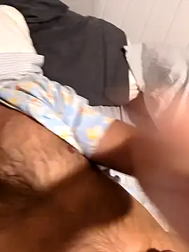 inoutinoutinout online show from February 10, 7:04 am