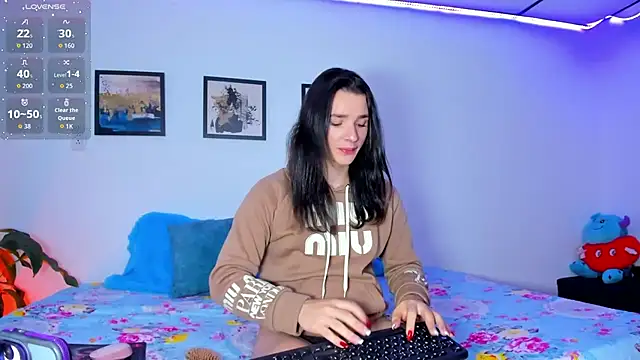 Snapshot of elafranco_ chatting on November 4, 4:50 pm elafranco online show from November 4, 4:50 pm