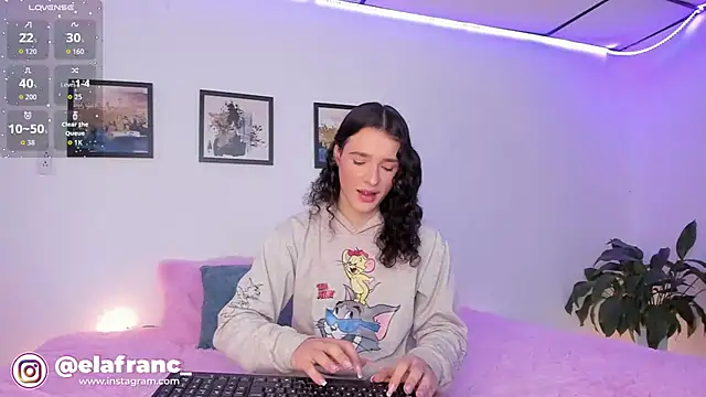 elafranco  online show from January 18, 7:28 pm