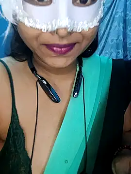 Sexy Mona Bhabhi online show from February 4, 2:17 am