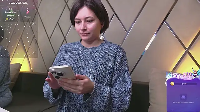 Ishtar Divine online show from March 13, 4:52 am