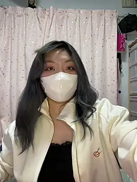 Snapshot of YUNA-yuna chatting on February 19, 4:00 pm YUNA-yuna online show from February 19, 4:00 pm