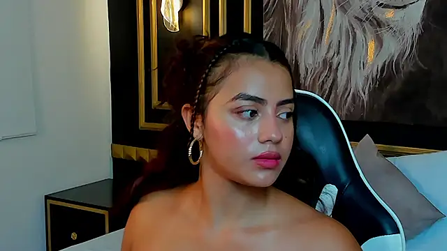 Snapshot of yaya23x chatting on February 8, 7:16 pm yaya23x online show from February 8, 7:16 pm