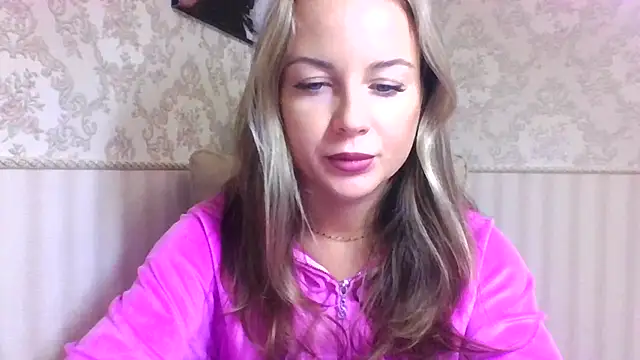Snapshot of jennifer838 chatting on September 15, 12:49 pm jennifer838 online show from September 15, 12:49 pm