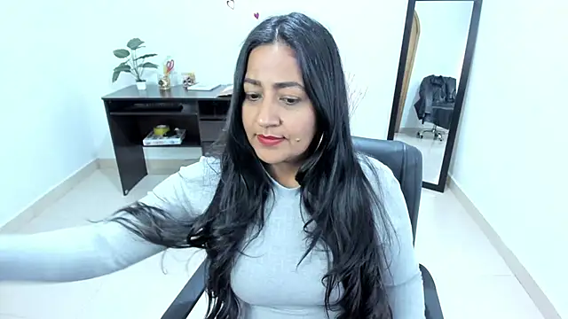 Snapshot of Adele_Sweett chatting on February 19, 2:55 pm Adele Sweett online show from February 19, 2:55 pm