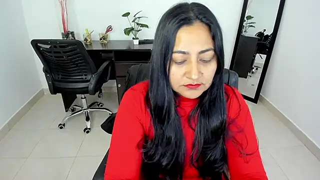 Snapshot of Adele_Sweett chatting on February 28, 4:53 pm Adele Sweett online show from February 28, 4:53 pm