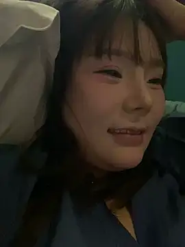 ChuChu1991 online show from February 17, 4:15 pm