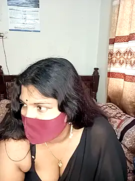 Hot-Angel  online show from January 14, 3:11 am