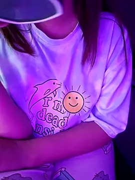 Snapshot of Olivia3 chatting on February 9, 4:18 pm Olivia3 online show from February 9, 4:18 pm