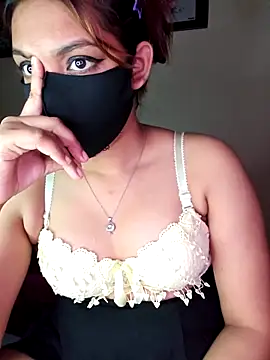 Snapshot of Olivia3 chatting on February 20, 12:19 am Olivia3 online show from February 20, 12:19 am