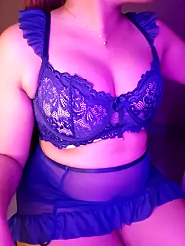 Snapshot of Olivia3 chatting on September 21, 7:26 pm Olivia3 online show from September 21, 7:26 pm