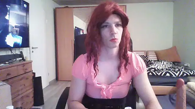 Snapshot of Kinky-Kristina chatting on October 21, 6:30 pm Kinky-Kristina online show from October 21, 6:30 pm