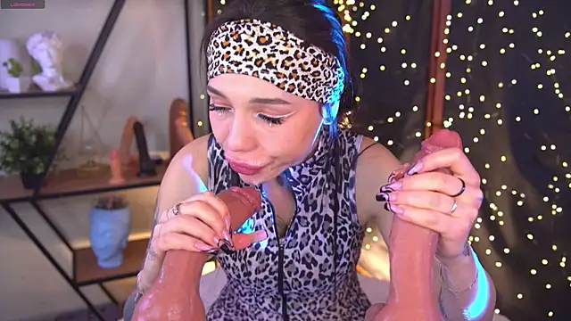 Bllowjoyy online show from January 17, 11:06 am