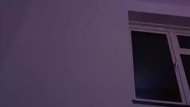 Snapshot of houy111111 chatting on November 13, 5:23 pm houy111111 online show from November 13, 5:23 pm