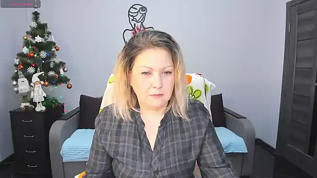 Snapshot of Milana_Blake chatting on December 24, 7:06 am Milana Blake online show from December 24, 7:06 am