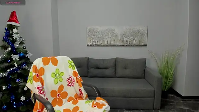 Snapshot of Milana_Blake chatting on January 2, 4:02 pm Milana Blake online show from January 2, 4:02 pm