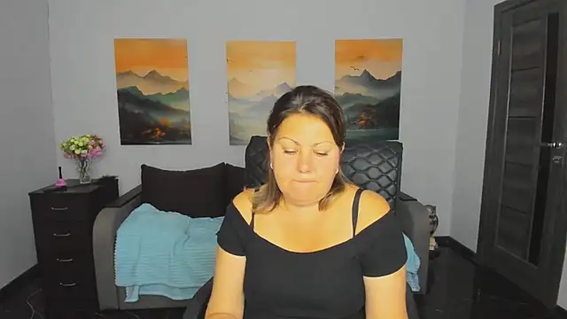 Snapshot of Milana_Blake chatting on September 20, 2:29 pm Milana Blake online show from September 20, 2:29 pm