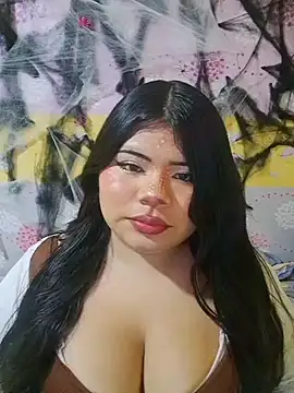 Snapshot of CANELA_9911 chatting on October 25, 12:40 am CANELA 9911 online show from October 25, 12:40 am